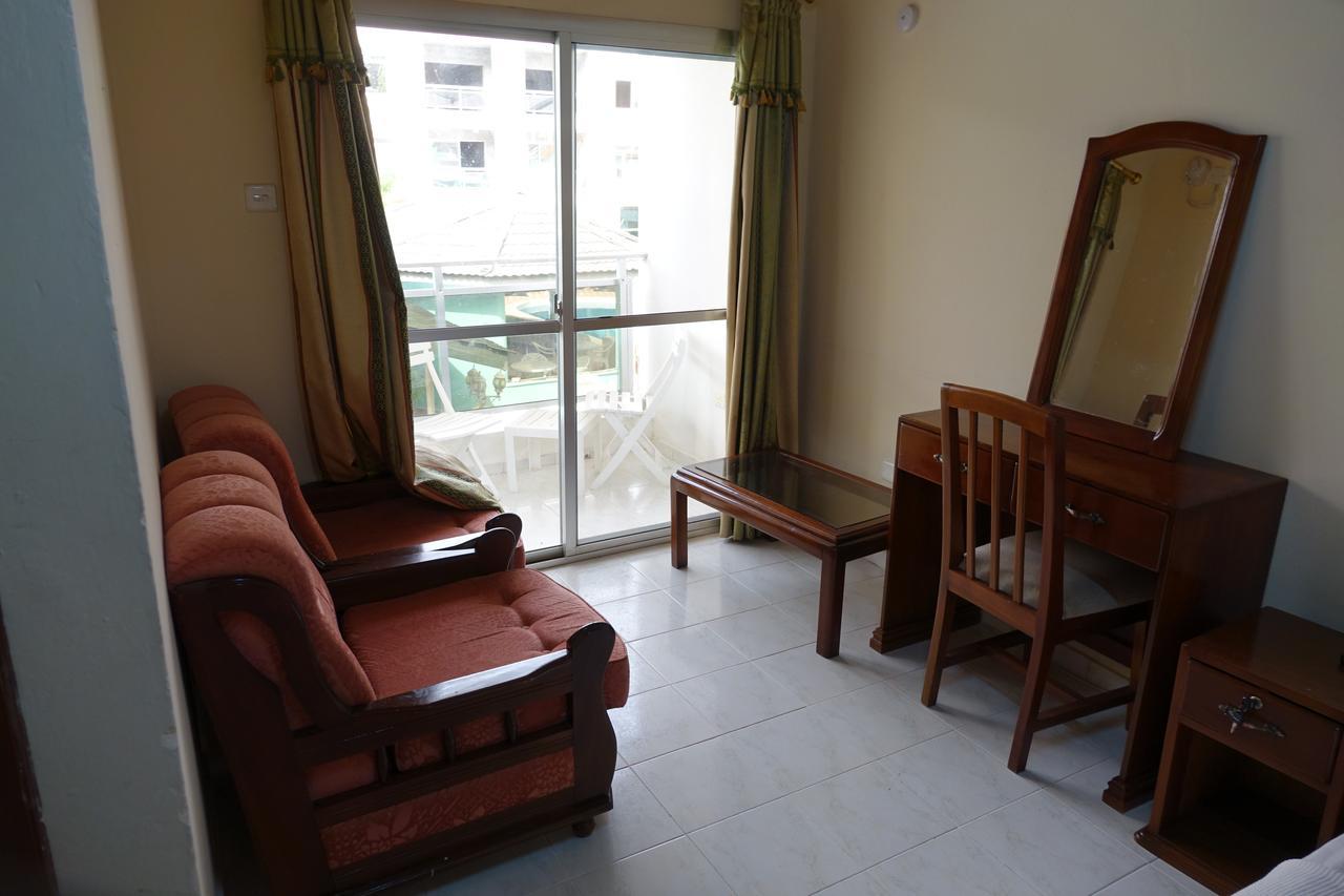 Wusum Hotel Makeni Buitenkant foto